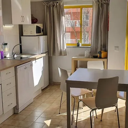 Rocha-rrh A 5 Min Pe Da Apartment